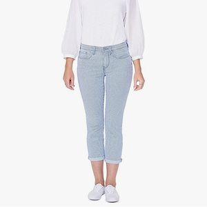 NWT! NYDJ pinstripe capri